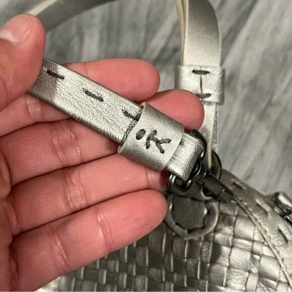 Henry Beguelin Silver Gray Woven Tote - Picture 11 of 11